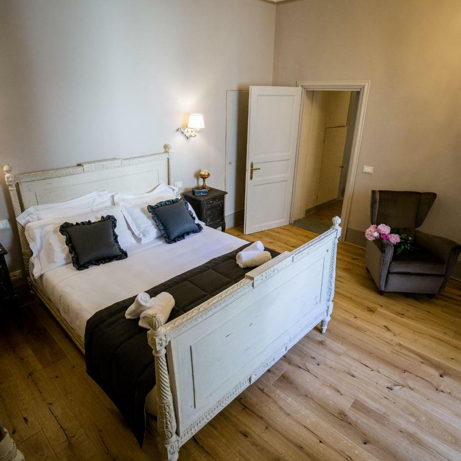Bed and Breakfast San Pier Novello In Oltrarno Флоренция Экстерьер фото